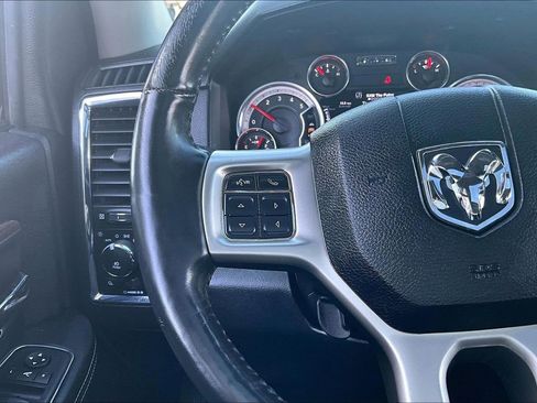 Used 2016 RAM 1500 Laramie w/ Convenience Group image 12