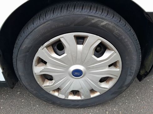 Used 2020 Ford Transit Connect XL FWD image 40