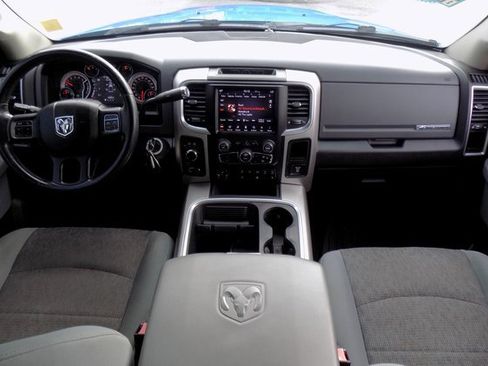 Used 2018 RAM 2500 Big Horn w/ Harvest Edition image 17