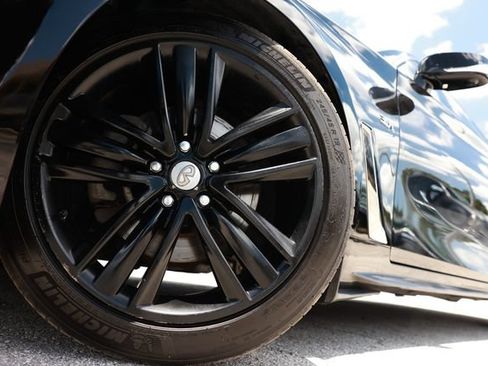 Used 2017 INFINITI Q60 3.0t w/ Premium Plus Package 3.0T RWD image 34