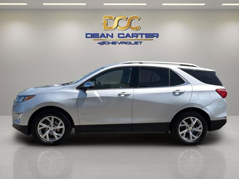Used 2018 Chevrolet Equinox Premier AWD/4WD image 3