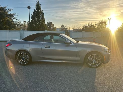 Used 2025 BMW 430i xDrive Convertible w/ Premium Package image 4