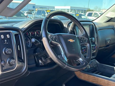 Used 2018 Chevrolet Silverado 3500 LTZ w/ Duramax Plus Package image 7