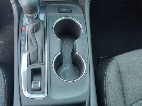 Used 2022 Chevrolet Equinox LT image 9