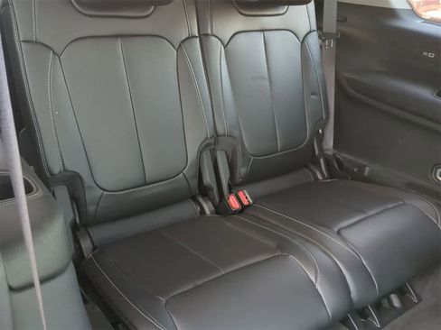 Certified 2022 Jeep Grand Cherokee L Limited image 22