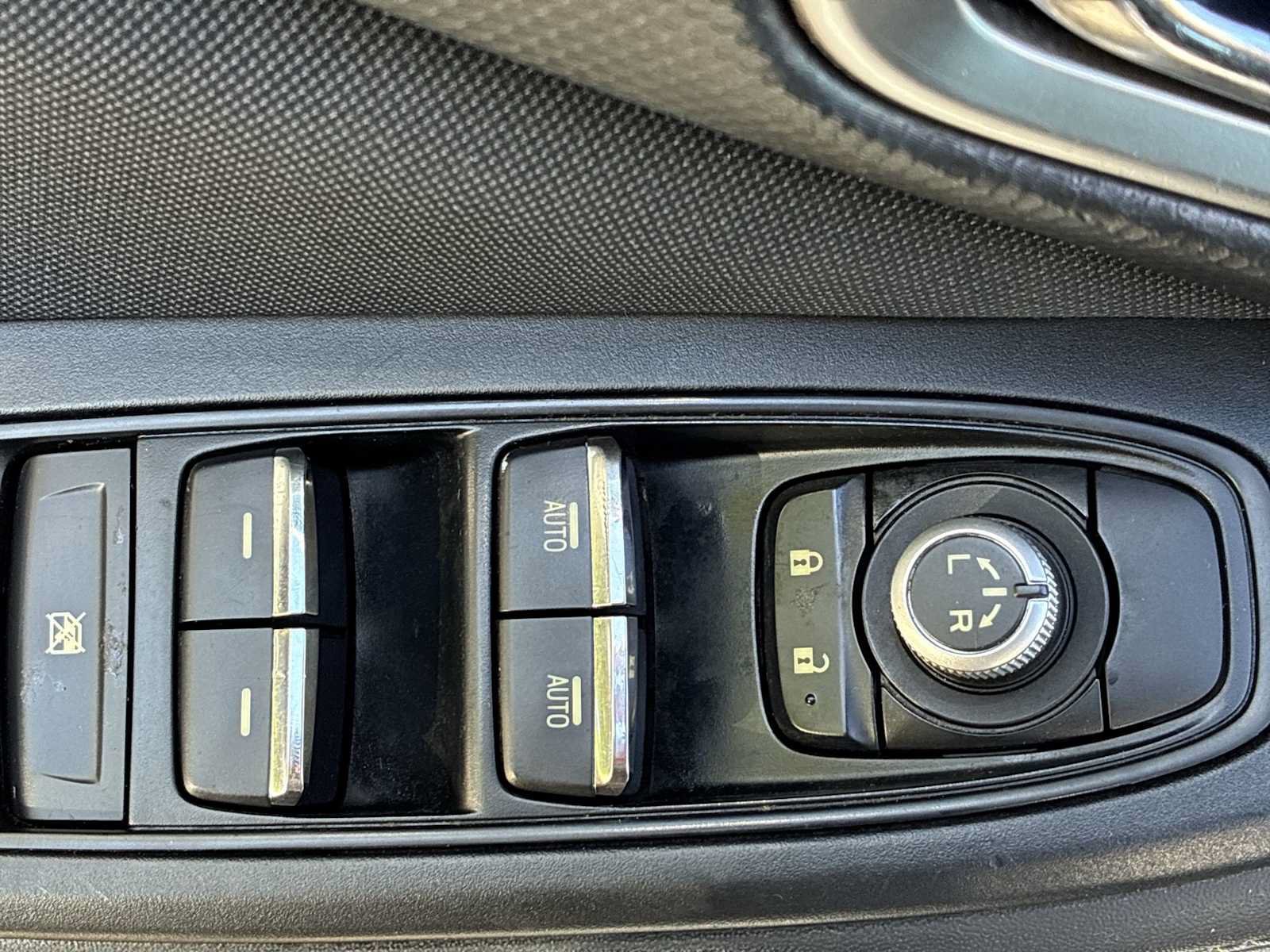 Used 2019 Subaru Forester Premium AWD/4WD image 15