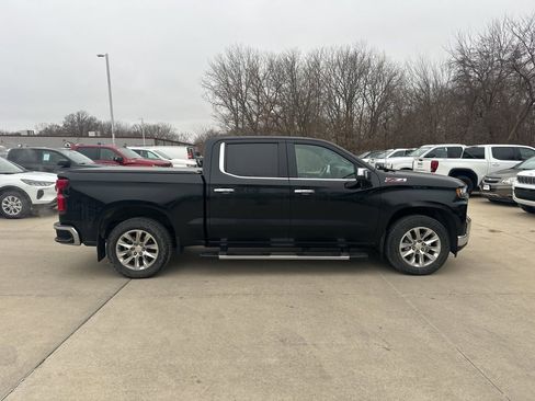 Used 2020 Chevrolet Silverado 1500 LTZ image 6