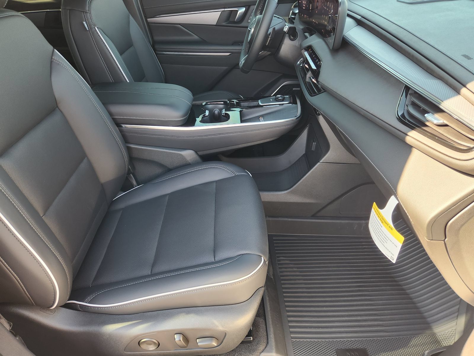 New 2027 Buick Enclave Sport Touring w/ Power Package FWD image 16