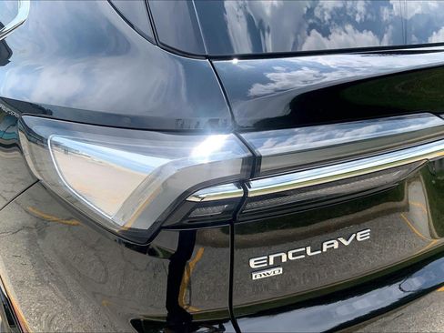Used 2026 Buick Enclave Avenir w/ Super Cruise Package AWD/4WD image 14