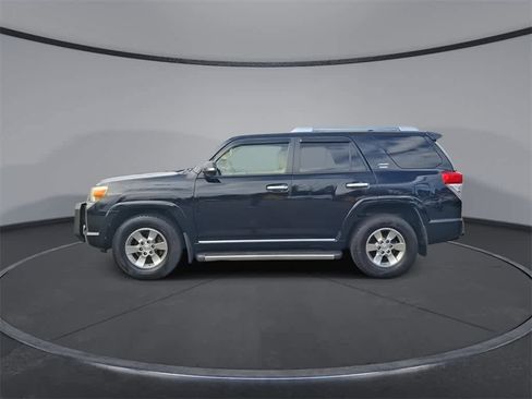 Used 2013 Toyota 4Runner SR5 image 5