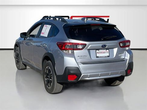 Used 2023 Subaru Crosstrek 2.0i Premium image 5
