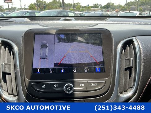 Used 2022 Chevrolet Equinox RS w/ RS Leather Package FWD image 17