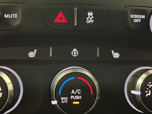 Used 2022 RAM 2500 Big Horn w/ Level A Equipment Group AWD/4WD image 30
