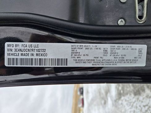 Used 2024 Jeep Compass Limited image 32