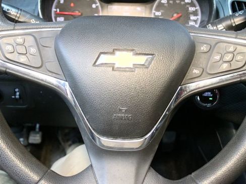 Used 2019 Chevrolet Cruze LT w/ LT True North Edition FWD image 19