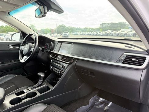 Used 2019 Kia Optima S w/ S Panoramic Sunroof Package FWD image 26