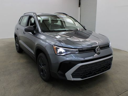 New 2026 Volkswagen Taos S image 5