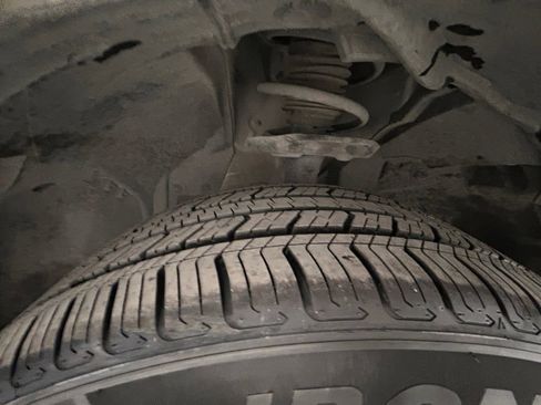 Used 2023 Nissan Rogue SV image 22