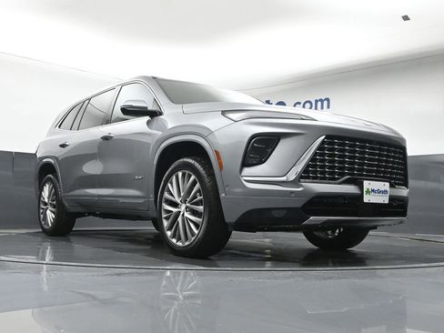 New 2026 Buick Enclave Avenir w/ Super Cruise Package FWD image 22