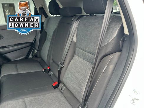 Used 2023 Nissan Rogue SV FWD image 15