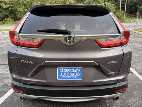 Used 2018 Honda CR-V Touring image 6