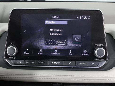 Certified 2023 Nissan Rogue SV FWD image 9
