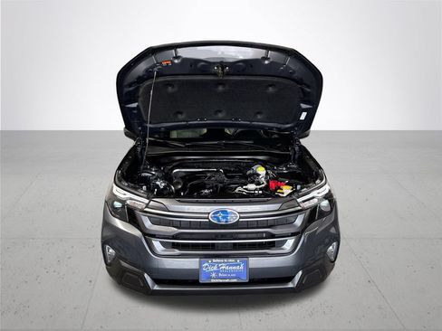 Certified 2025 Subaru Forester Premium AWD/4WD image 23