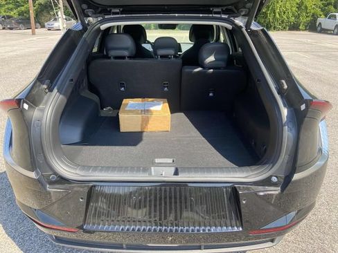 New 2024 Kia EV6 Wind w/ Wind Technology Package RWD image 8