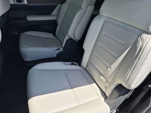 Used 2025 Hyundai Santa Fe Calligraphy FWD image 20