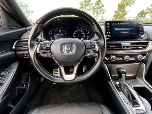 Used 2019 Honda Accord Sport image 5