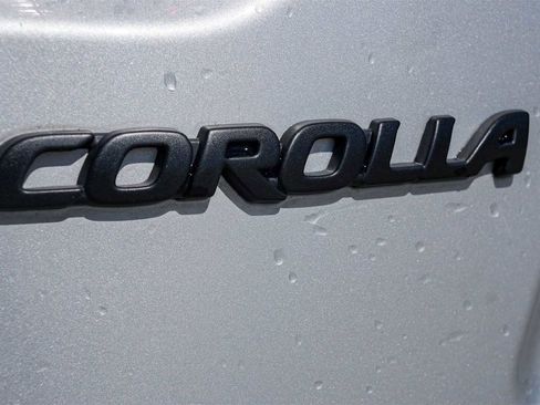 Used 2024 Toyota Corolla SE image 7