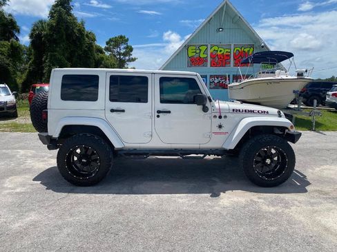 Used 2008 Jeep Wrangler Unlimited Rubicon w/ PWR Convenience Group AWD/4WD image 6