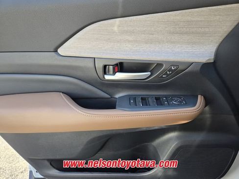 New 2026 Toyota Grand Highlander AWD image 15