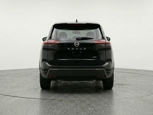 Used 2025 Nissan Rogue SV image 7