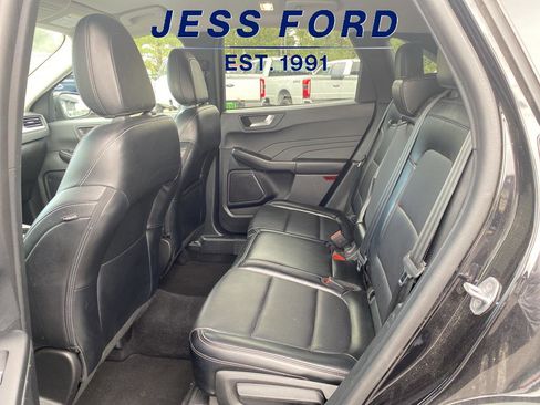 Used 2023 Ford Escape Platinum image 20