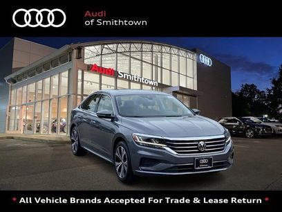 Used 2022 Volkswagen Passat 2.0T SE