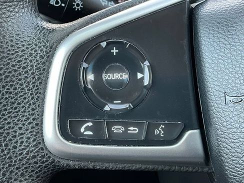 Used 2019 Honda CR-V LX image 12