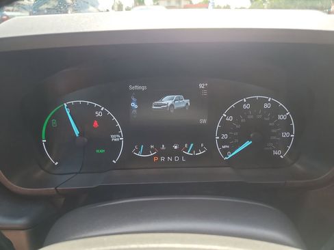 Certified 2024 Ford Maverick XLT w/ XLT Luxury Package FWD image 28