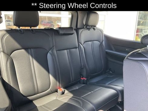 New 2024 Jeep Wagoneer 4WD w/ Convenience Group I image 30