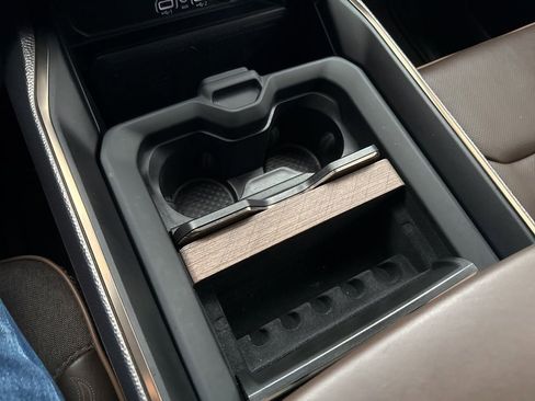 Used 2025 RAM 1500 Limited w/ Bed Utility Group image 27