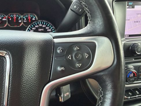 Used 2018 GMC Sierra 1500 SLT AWD/4WD image 31