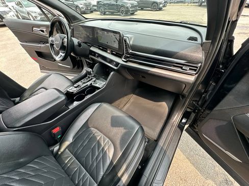 Used 2023 Kia Sportage X-Line w/ X-Line Premium Package AWD/4WD image 31