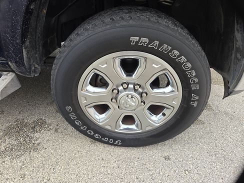 Used 2018 RAM 2500 Laramie w/ Cold Weather Group AWD/4WD image 27