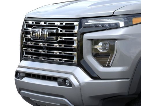 New 2026 GMC Canyon Denali w/ LPO, Black Badging Package AWD/4WD image 13