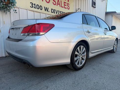 Used 2011 Toyota Avalon Limited FWD image 4