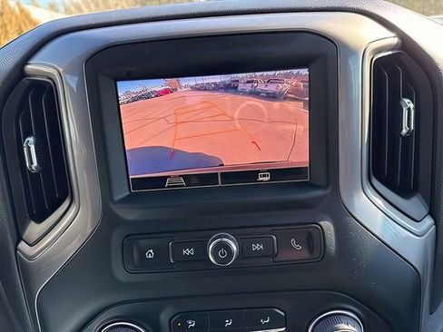 Used 2023 Chevrolet Silverado 1500 Custom image 27