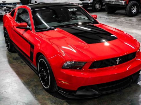 Used 2012 Ford Mustang Boss 302 w/ Boss 302 Accessory Pkg image 1