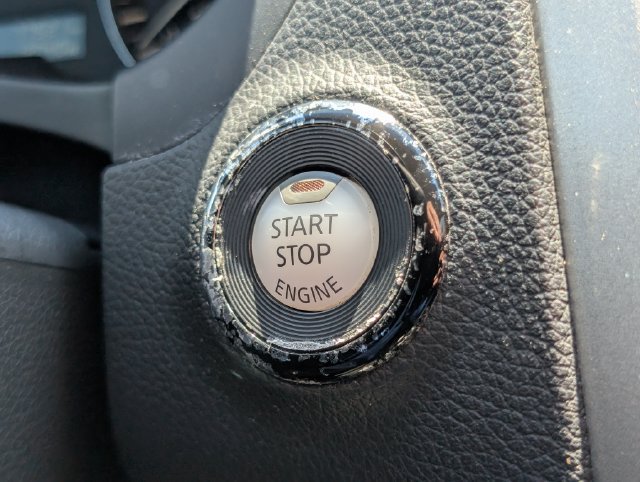 Used 2014 Nissan Altima 2.5 SV w/ Convenience Package FWD image 24