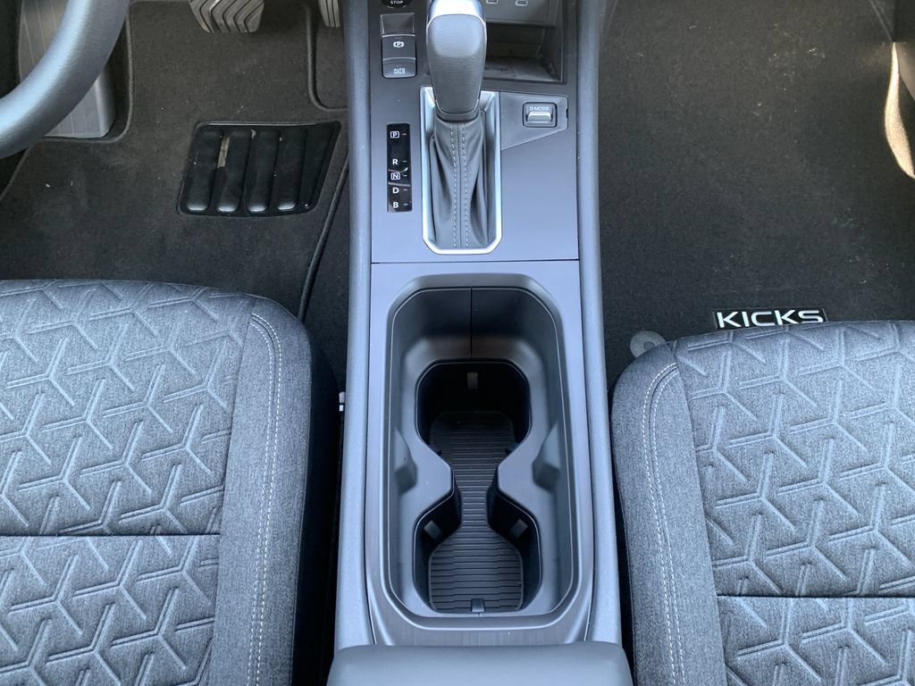 New 2026 Nissan Kicks SV w/ Cold Weather Package FWD image 14