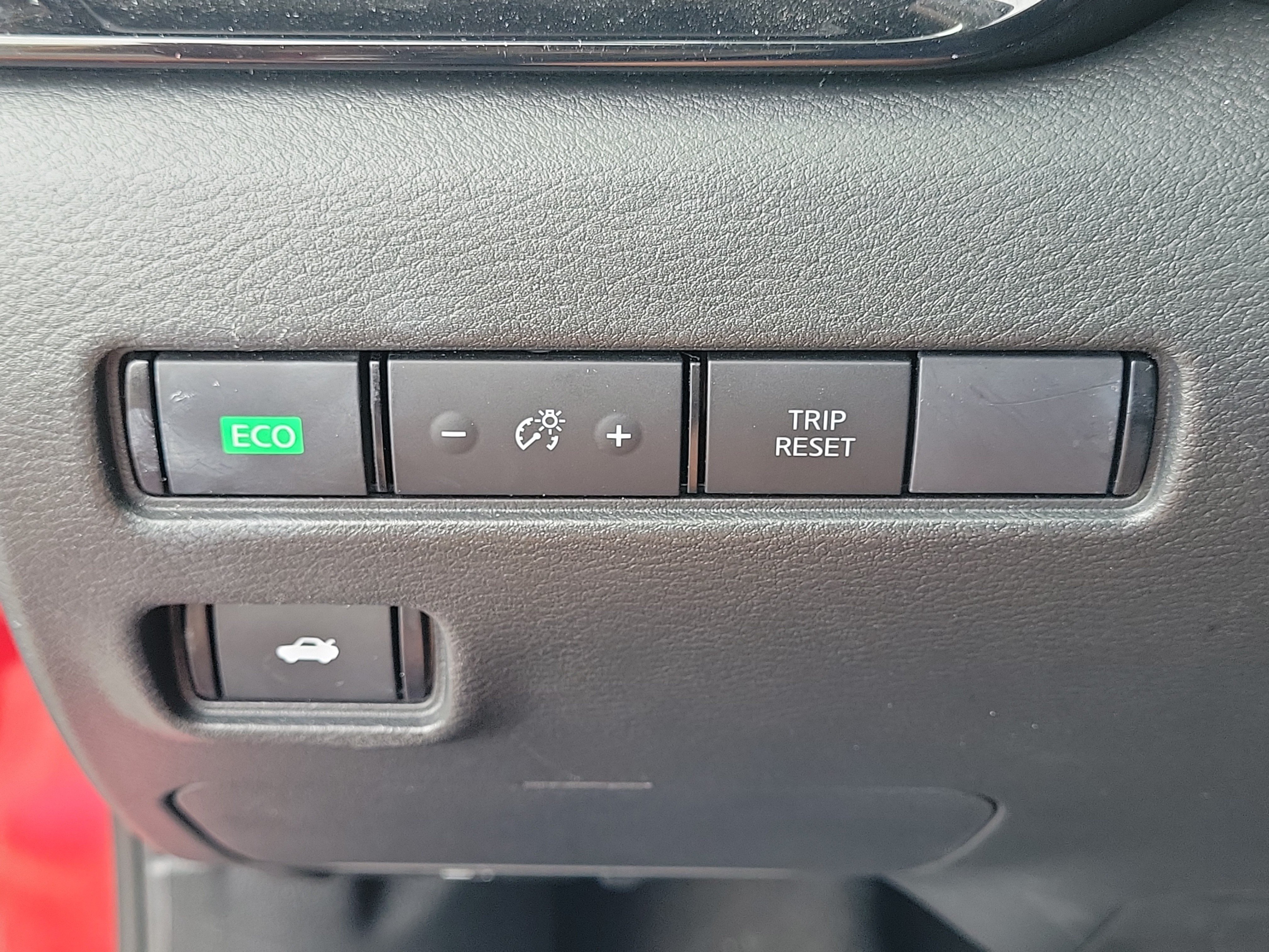 Certified 2024 Nissan Sentra SV w/ SV Premium Package FWD image 23